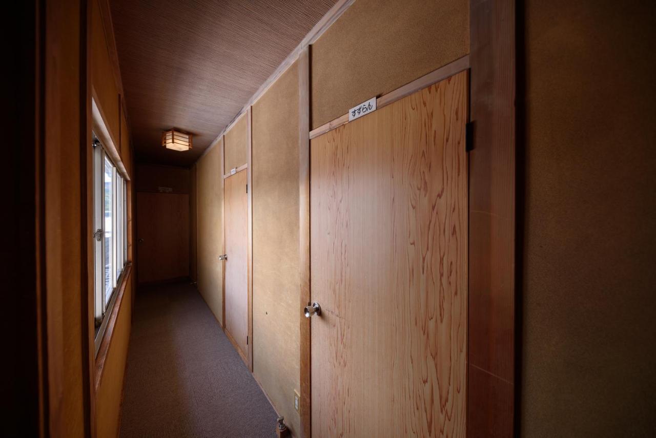 Minshuku Tsutaya Hotel Yufu Exterior photo